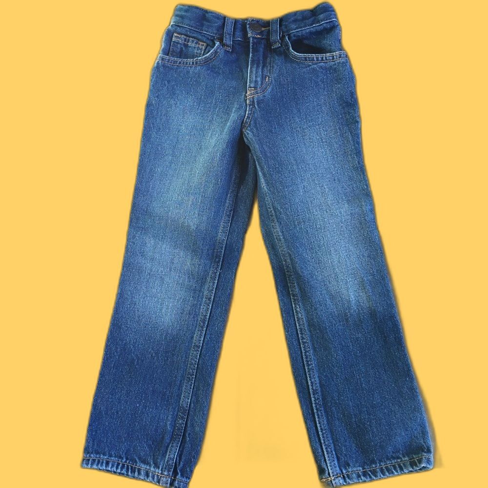 Relaxed straight jeans